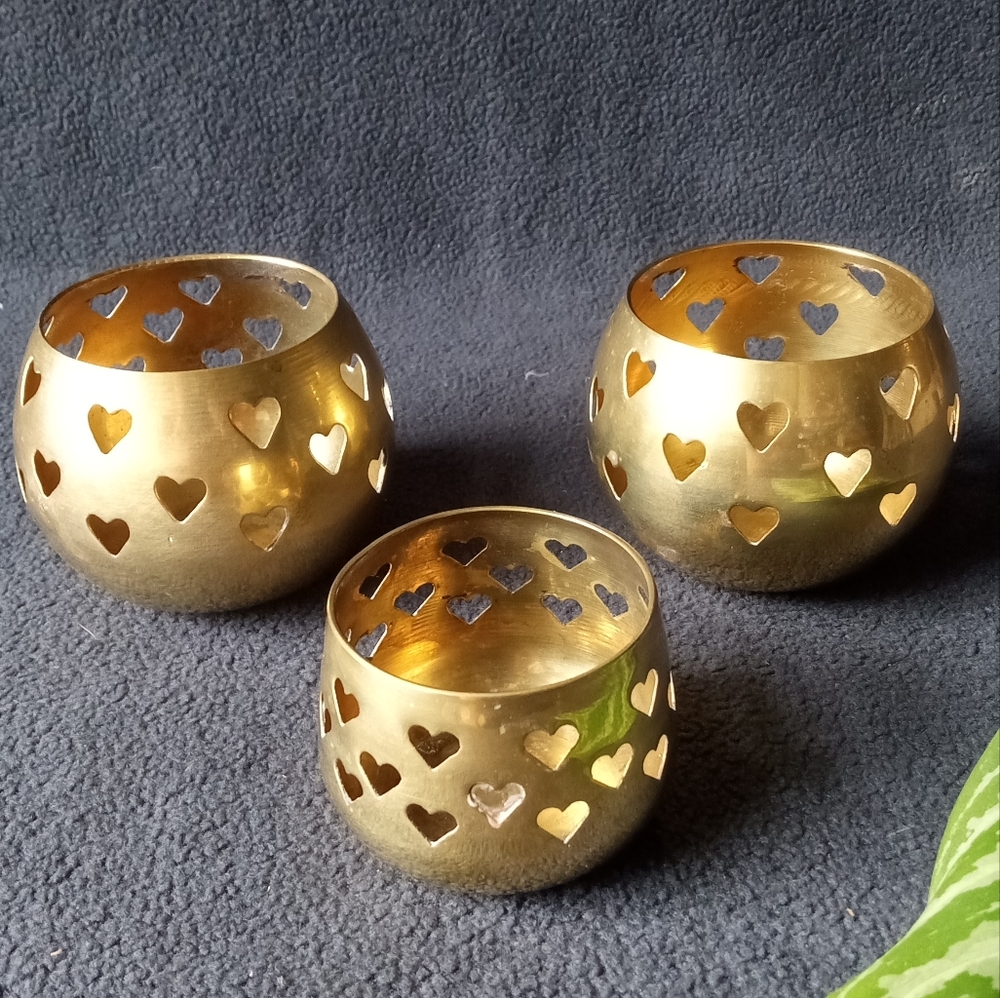 3 SOLID BRASS ROUND VOTIVE CANDLE HOLDERS with Cutout Hearts VTG (2.5", 3" & 3")